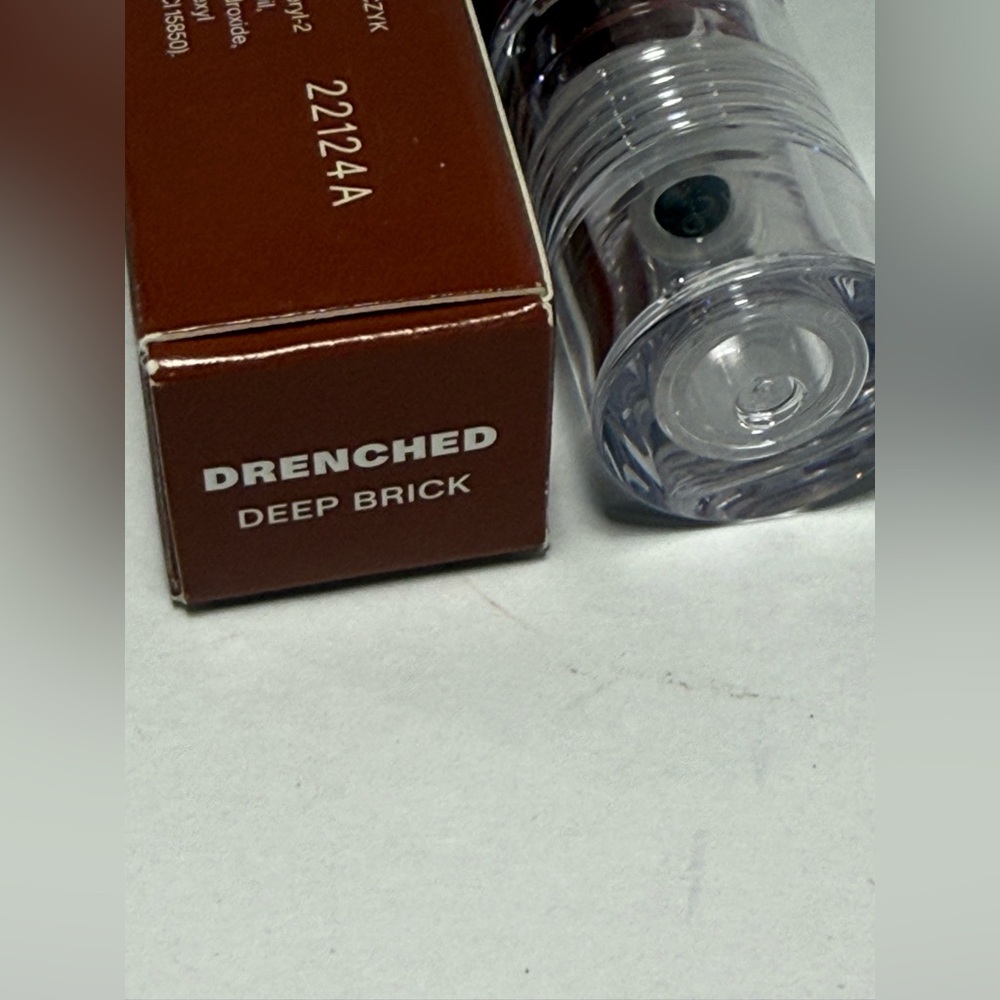 Morphe Deep Brick Dripglass Drenched High Pigment Lip Gloss NEW - Picture 3 of 4